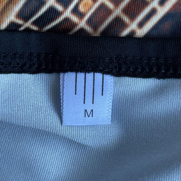 Flaming Guitar Shirt Adult Medium Black Short Sleeve Slinky Gamer Rock‎ Band - Picture 3 of 7